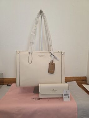 Kate Spade Market Pebbled Leather Medium Tote + Rosie Wallet In Parchment